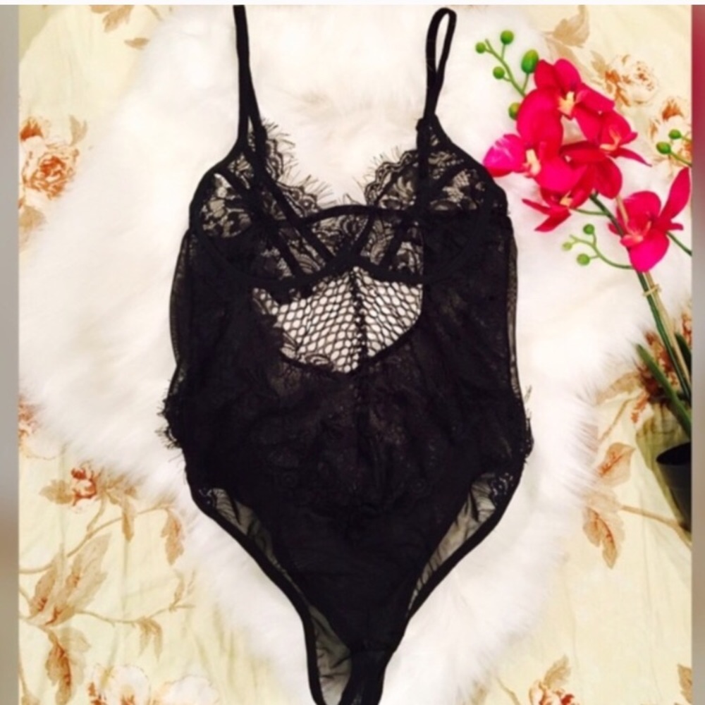 Sexy Lingerie - Outwear - Picture 8 of 8